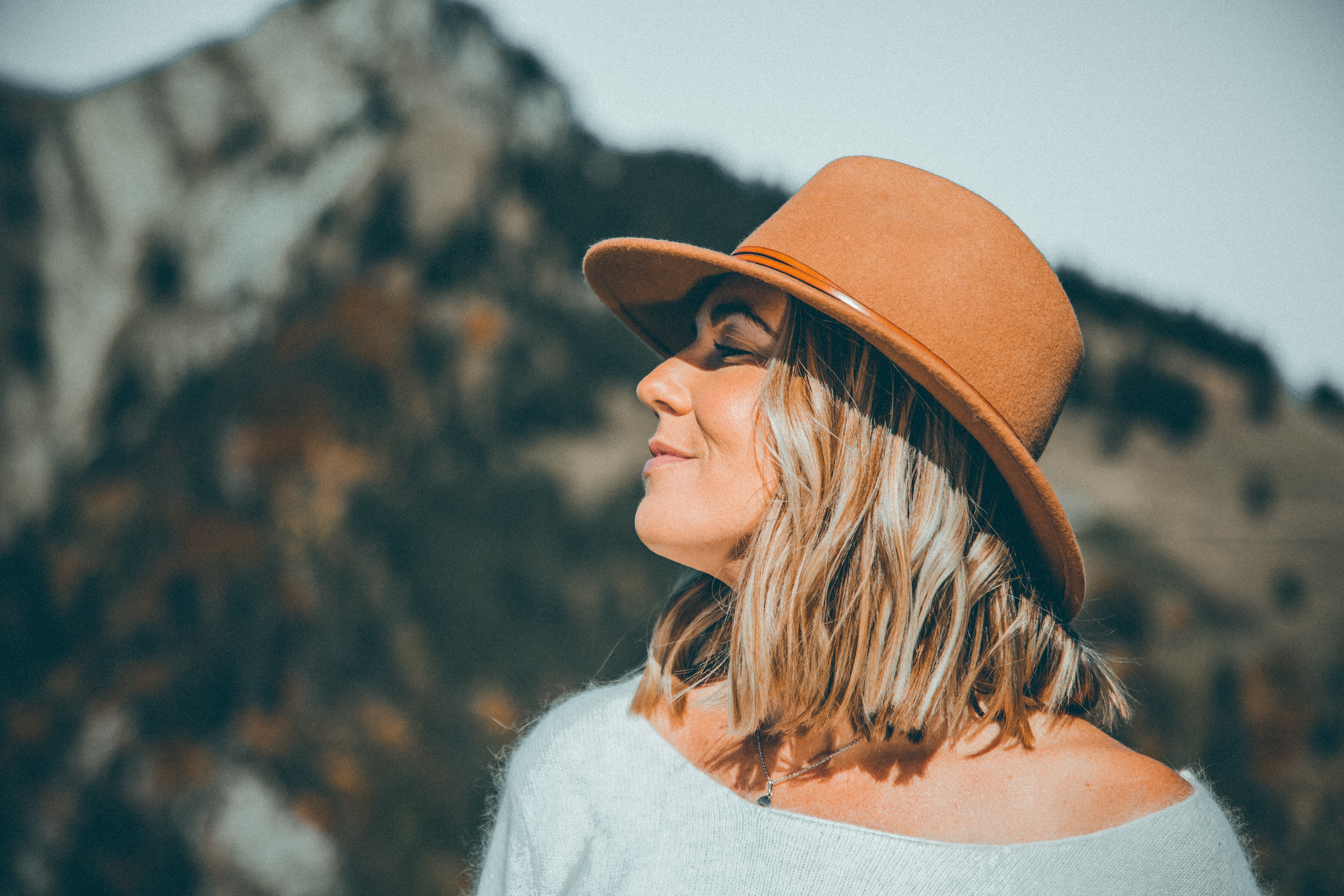 Portrait femme extérieur Annecy Genève – Alex Wong