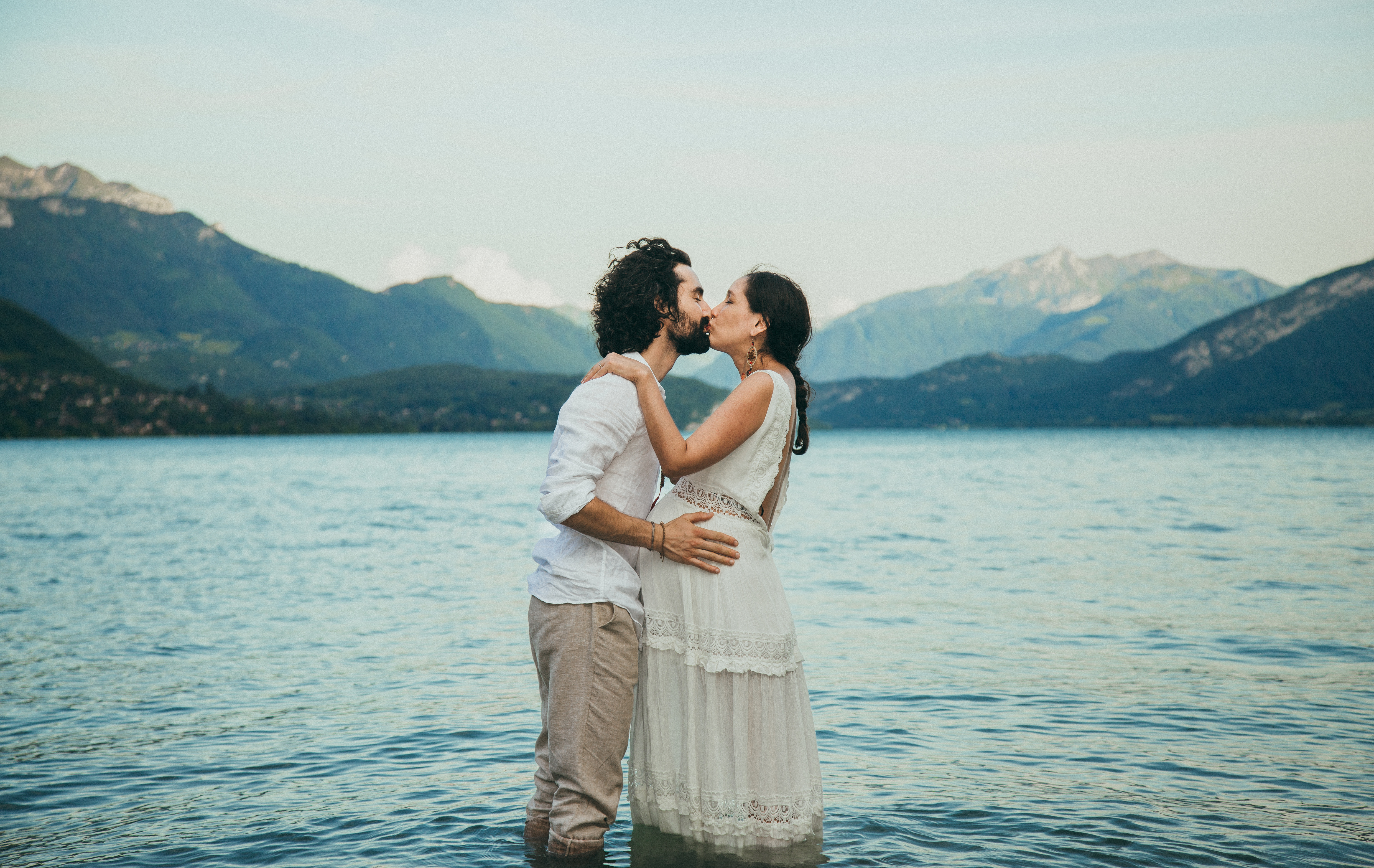 Séance photo romantique en extérieur