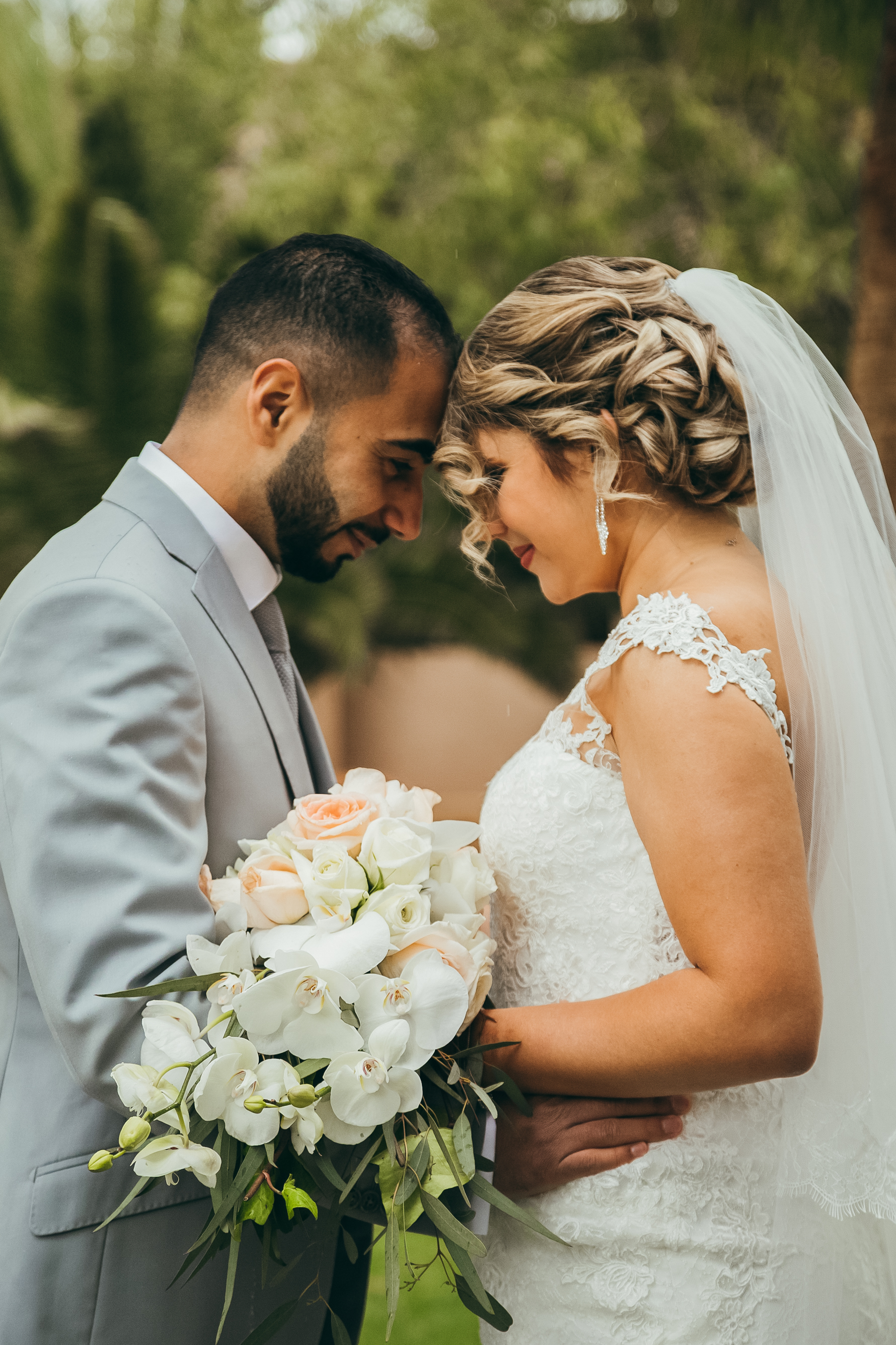 Séance photo romantique de mariage à Marrakech réalisée par Alex Wong