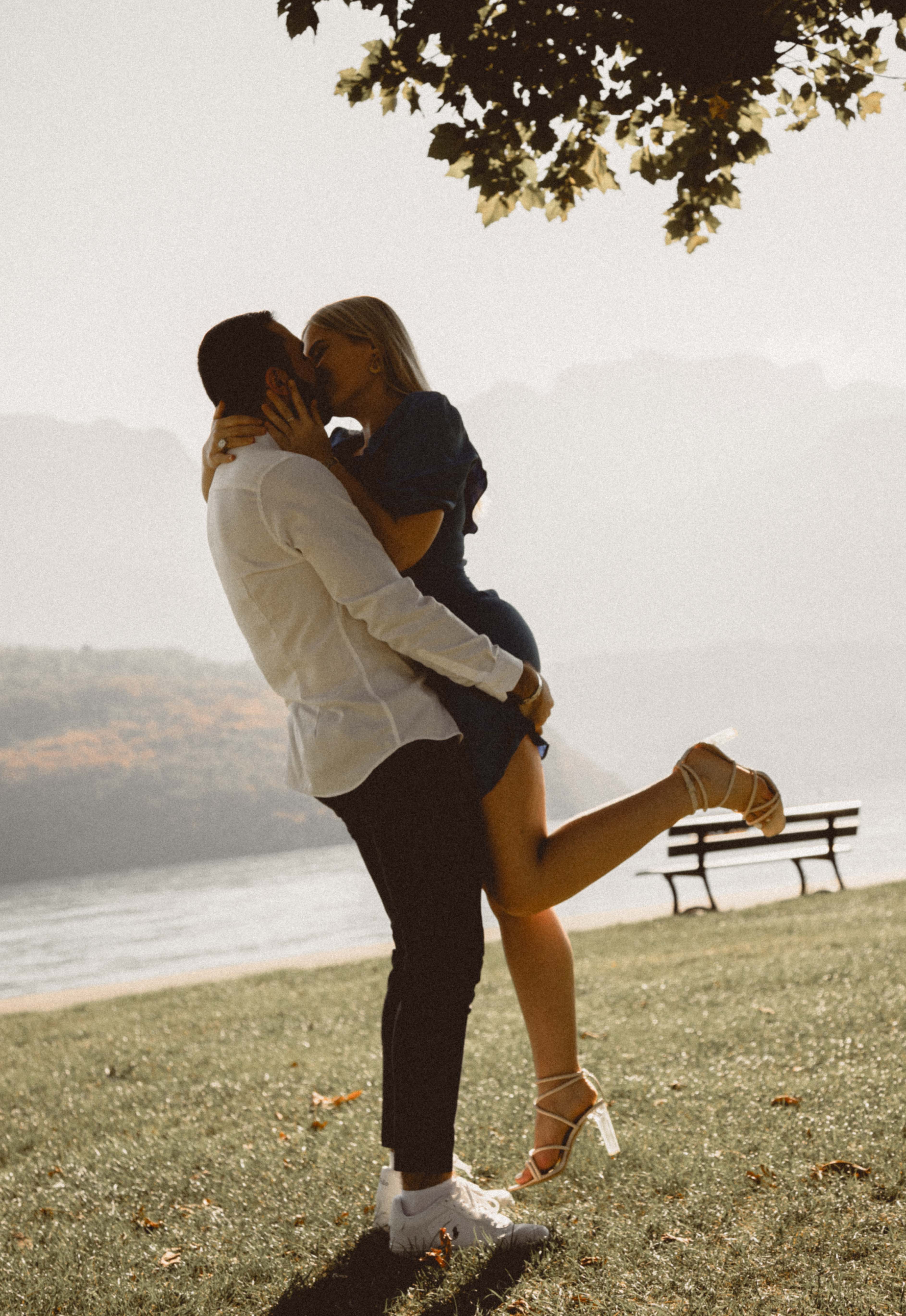Photo couple extérieur Annecy Genève – Alex Wong